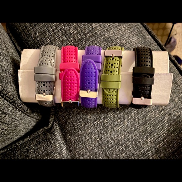 NWOT Quartz Chronograph Interchangeable Band Watch - Picture 2 of 3